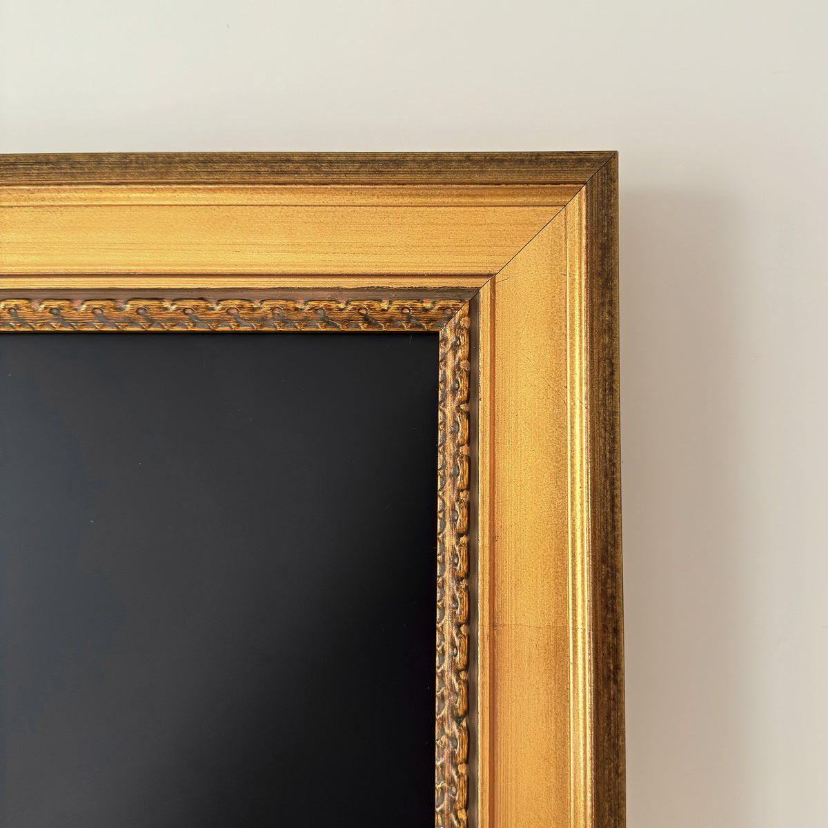 Hand-Crafted Wooden TV Frame,Gilded Rococo Style,for Samsung The Frame TV,2017-2026 and The Frame Pro Models