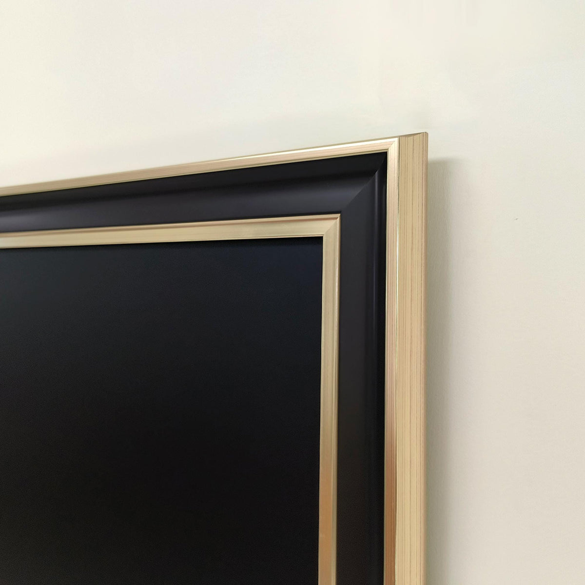 Black and gold frame for samsung frame TV 2021-2026