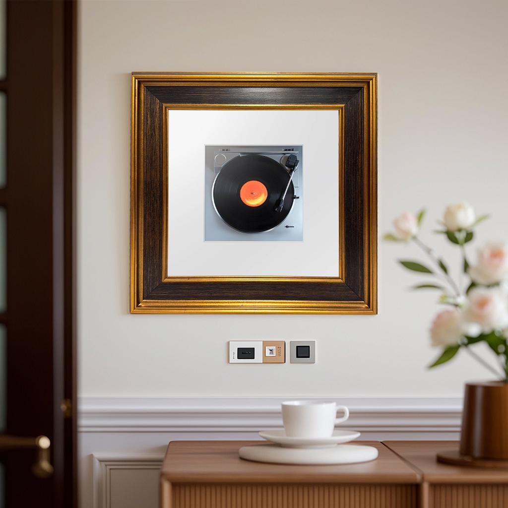 Gilded Noir Frame for Samsung Music Frame